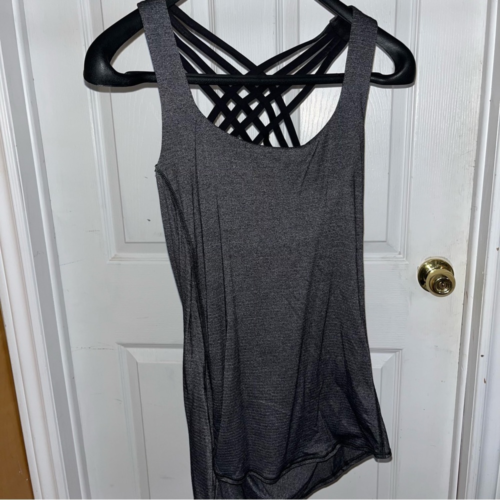 Lululemon bra top with Crisscross Back